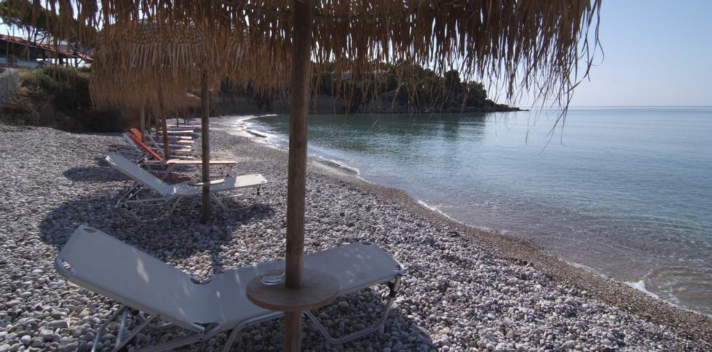 Epavlis Beach Resort Porto Heli Exterior foto