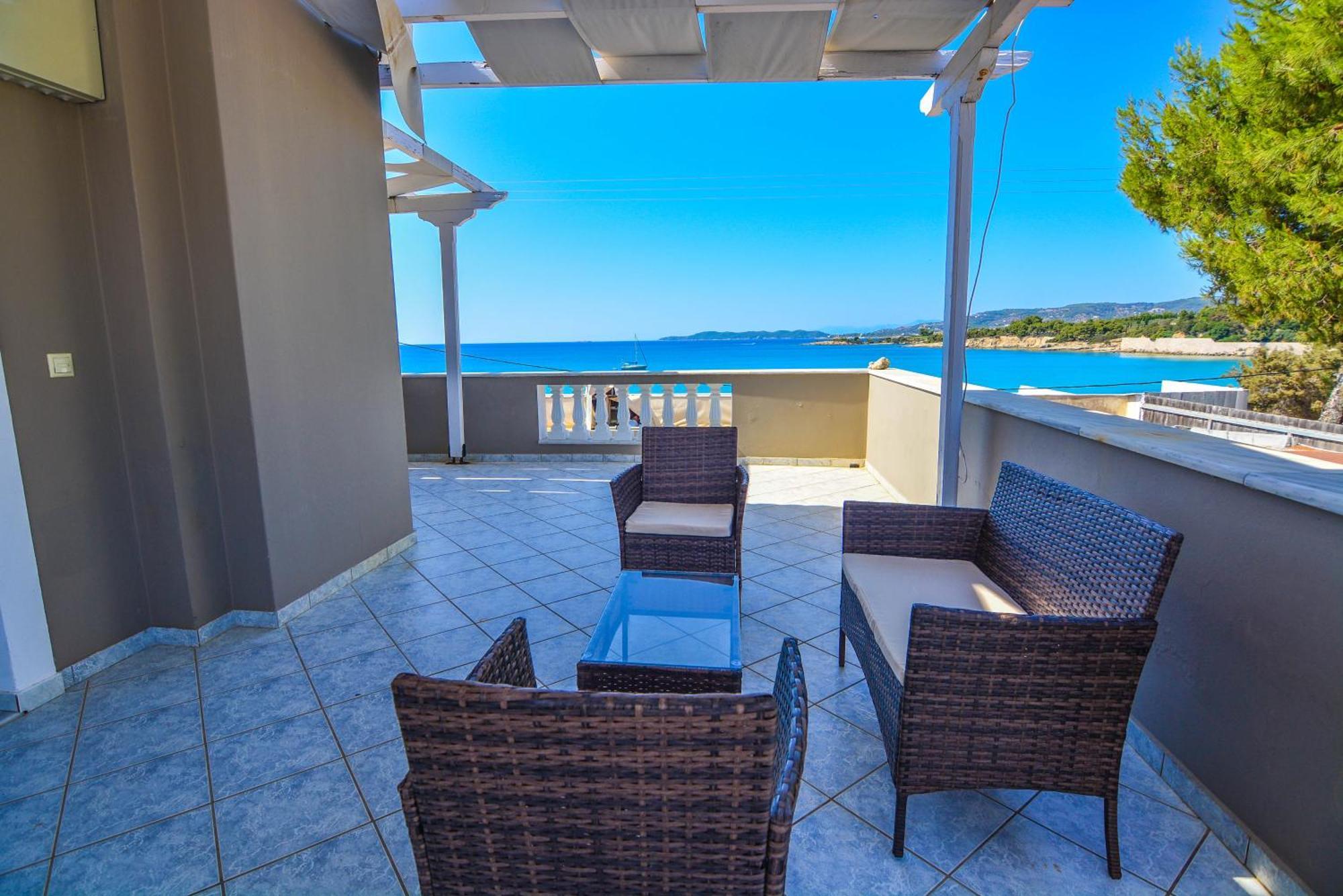Epavlis Beach Resort Porto Heli Exterior foto