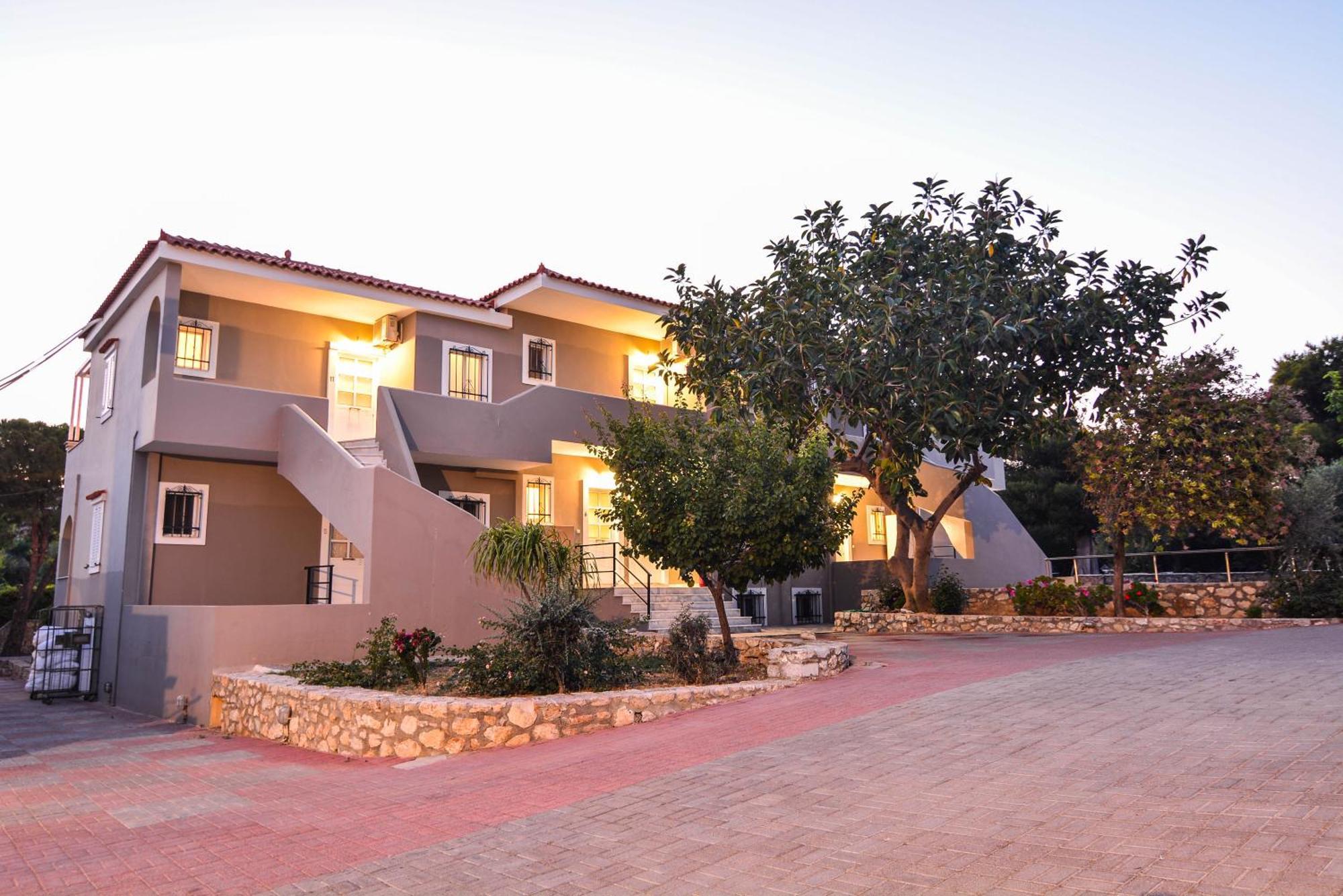 Epavlis Beach Resort Porto Heli Exterior foto