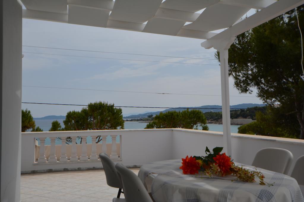 Epavlis Beach Resort Porto Heli Exterior foto