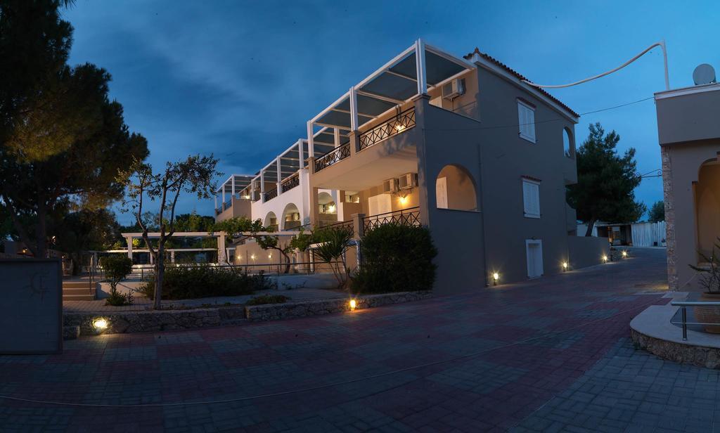 Epavlis Beach Resort Porto Heli Exterior foto